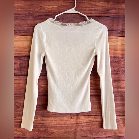 NWOT Express White Lace Trim Top - Picture 3 of 5